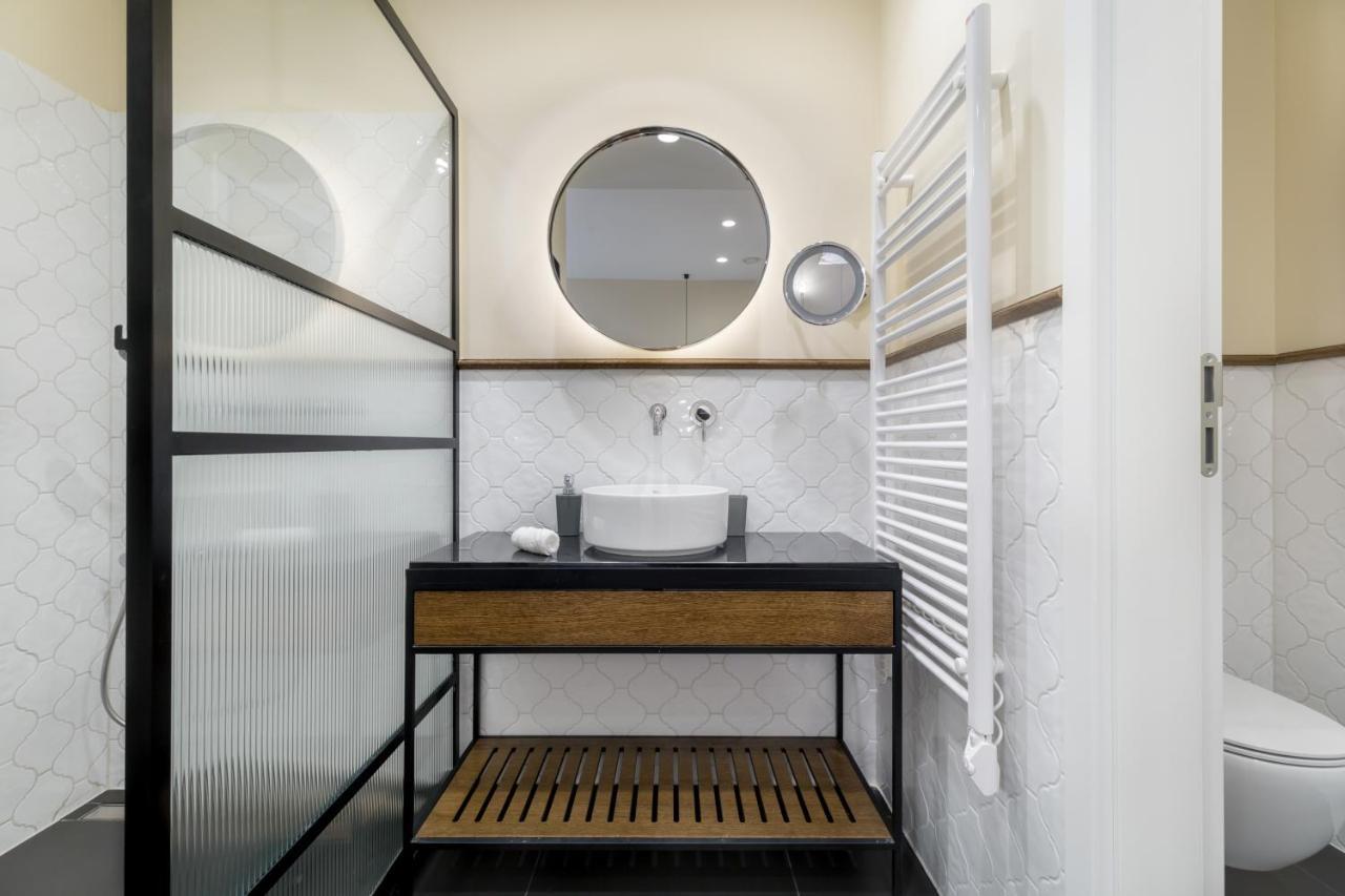 Budapest Eye- Boutique Suites, By Bqa Экстерьер фото