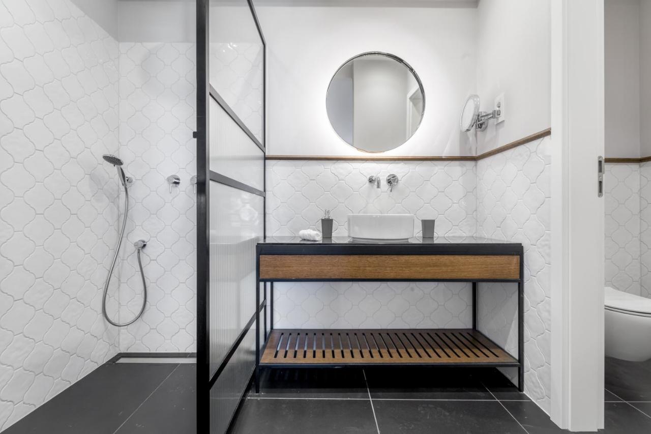 Budapest Eye- Boutique Suites, By Bqa Экстерьер фото